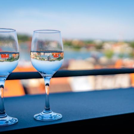 Apartament Z Widokiem Mikołajki Ngoại thất bức ảnh